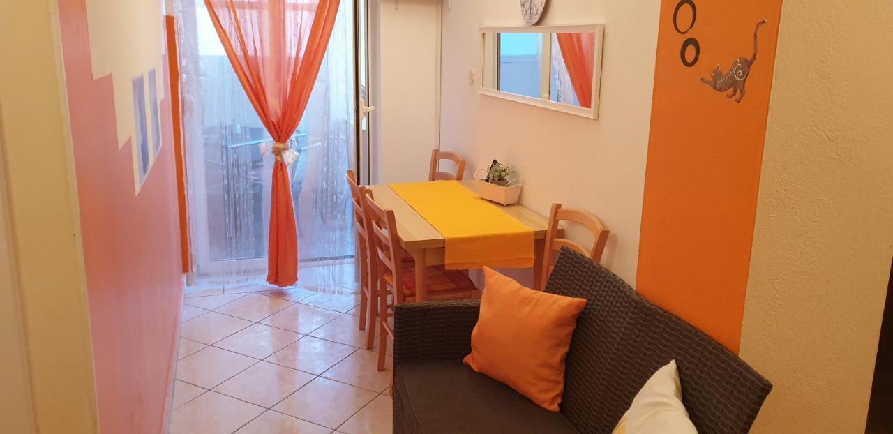 Apartments Jannine Biograd Na Moru Exterior photo